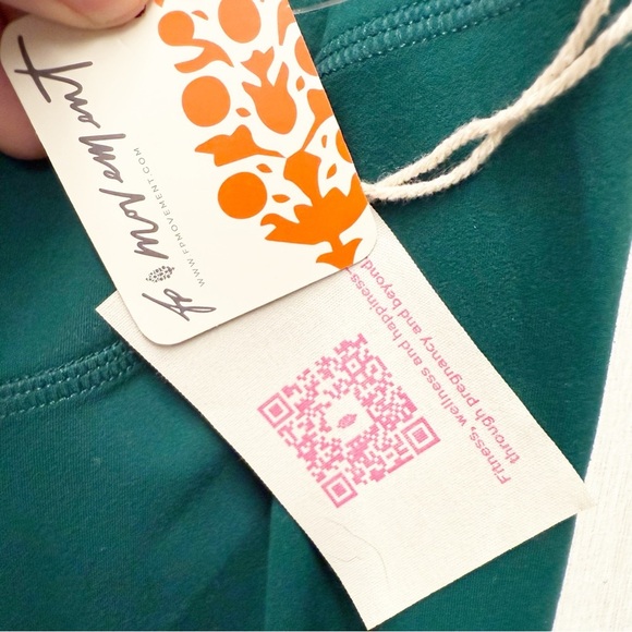 NWT Free People Movement x Hatch Never Better Leggings
Garden Green, Size XL - Picture 7 of 12